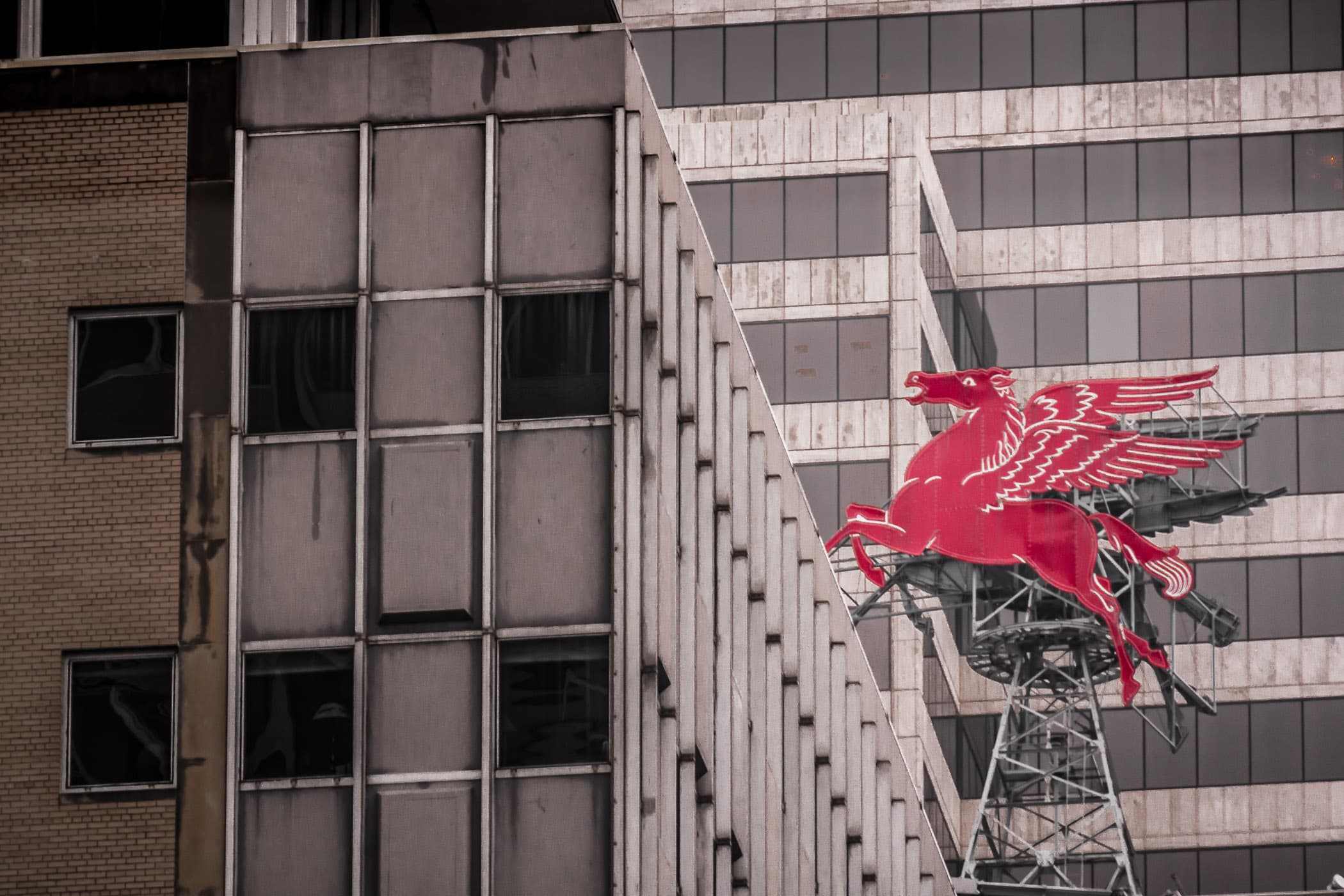 This neon Pegasus sign, atop Dallas' Magnolia Hotel, was originally installed when the building was the headquarters of Magnolia Petroleum (later Mobil Oil).  It was reconstructed in 2000 and has become a symbol of the city.