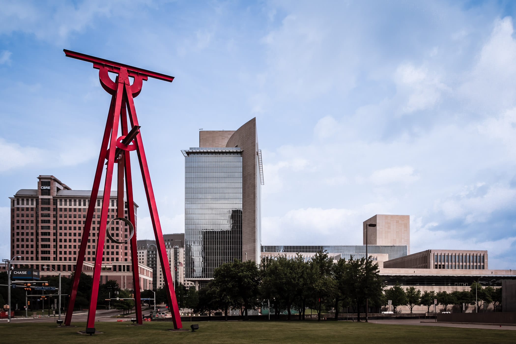 Mark Di Suvero's "Proverb" rises over the Dallas Arts District on the north lawn of the Meyerson Symphony Center.