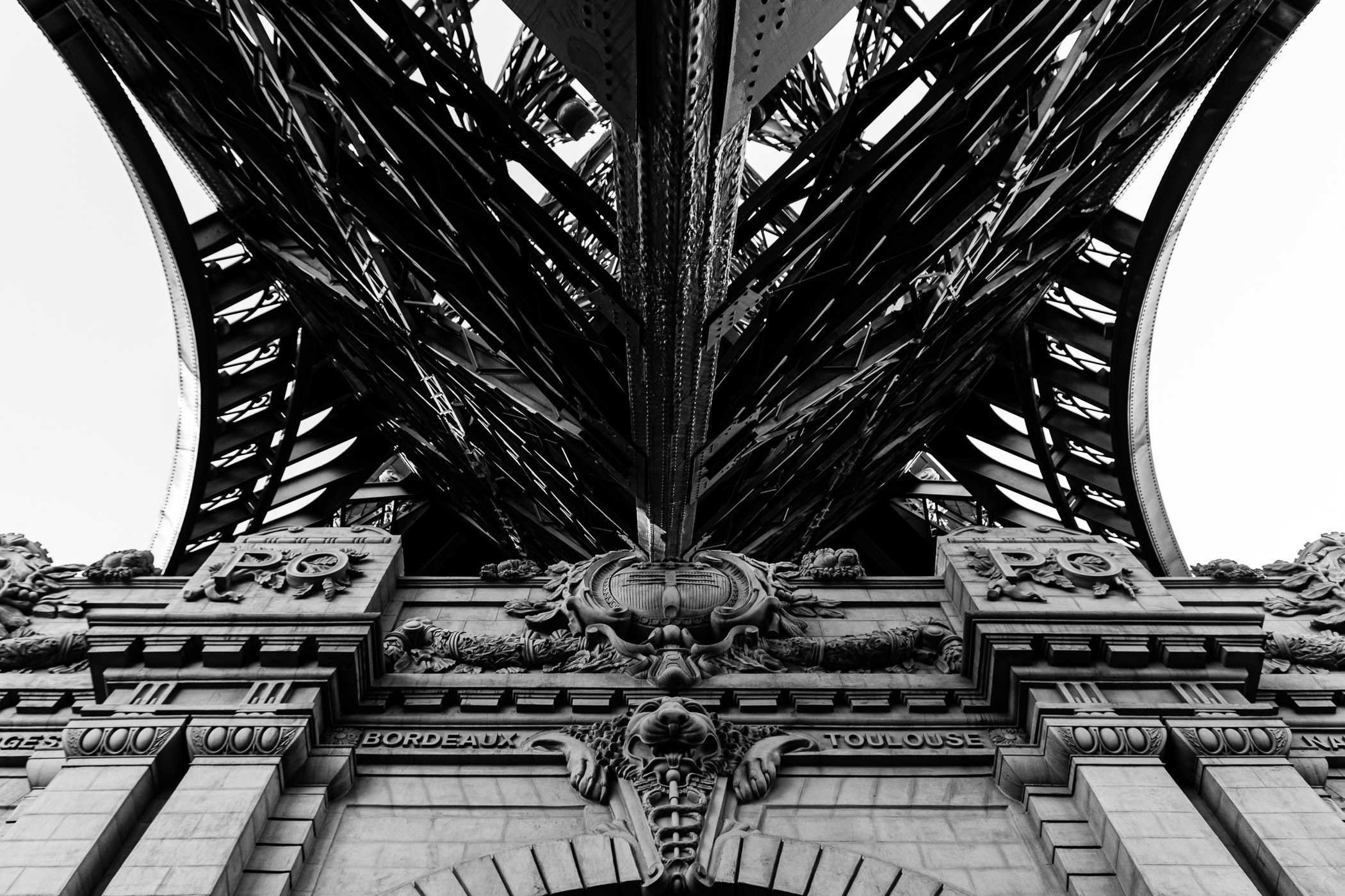 Detail of the structure of one of the legs of the reproduction of the Eiffel Tower at Paris Hotel & Casino, Las Vegas.